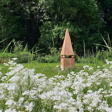 In Der Sana Mit Grossem Garten *